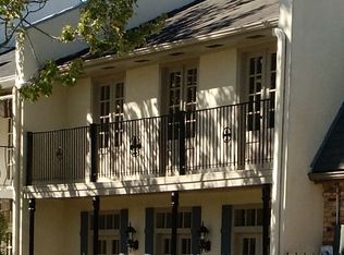 2 Courtyard Cir, Lafayette, LA 70508