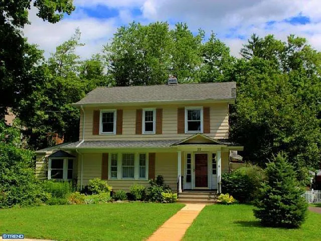 22 Ingleside Ave photo 1