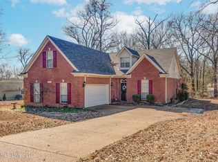 7365 Redbud Rd, Olive Branch, MS 38654