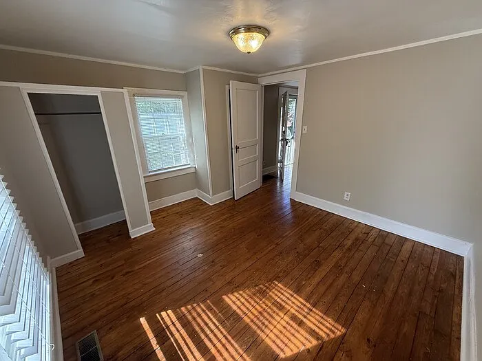 1617 Sunrise Ave #B — Photo 8