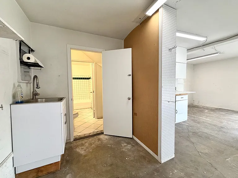23775 Cruise Circle Dr — Photo 30