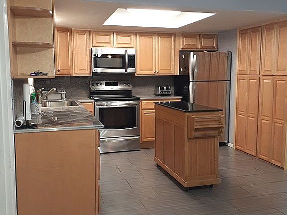 5th image of 3128 Bahia Ave