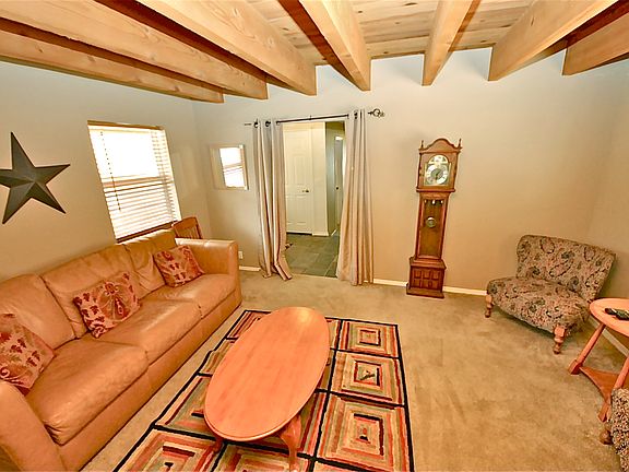 4th image of 1120 Mountain Ln