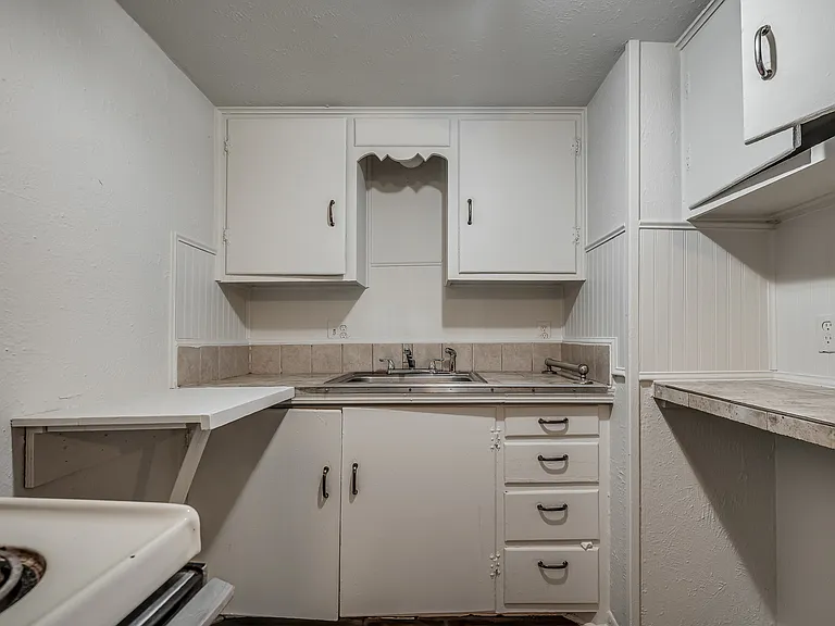 2309 N Florida Ave — Photo 12