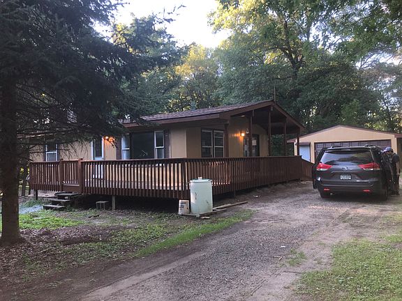 2nd image of 6805 225th Ave NE