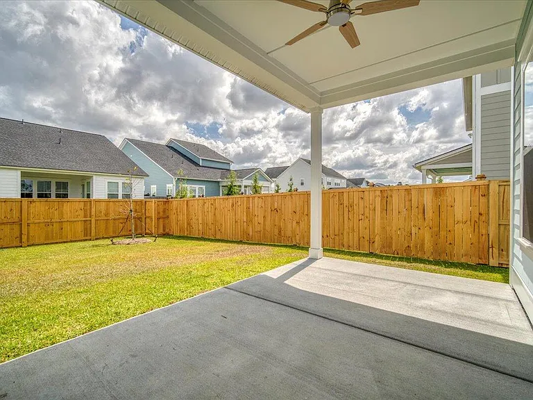 88 French Garden Cir — Photo 36