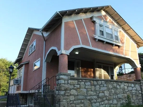 3344 Wyandotte St, Kansas City, MO 64111