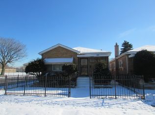 8301 S Yates Blvd, Chicago, IL 60617