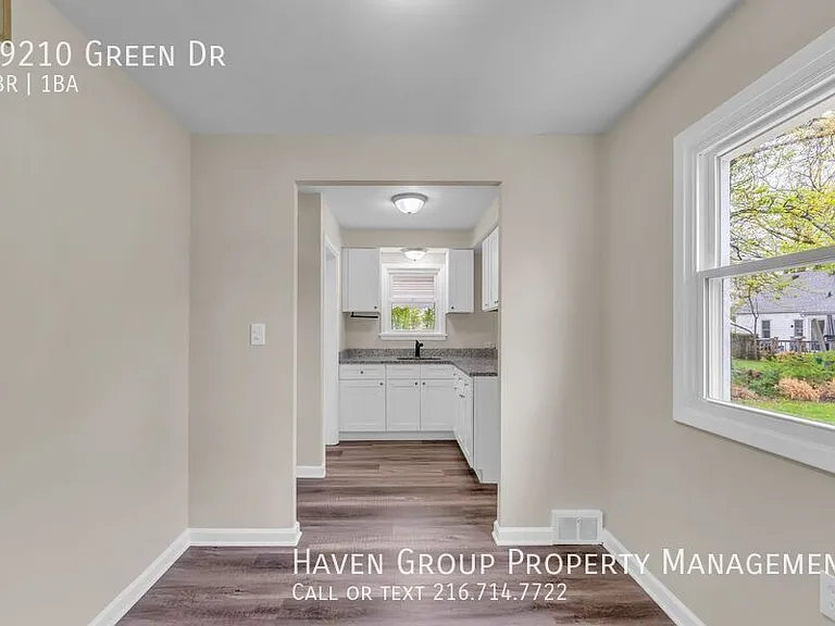 29210 Green Dr — Photo 9