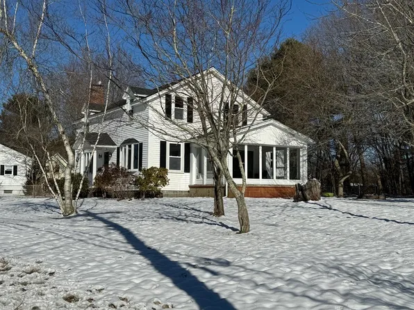 95 Fremont St, Taunton, MA 02780