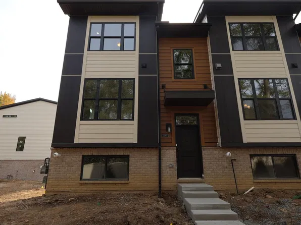 1040 Pine Tree Ln #7, Troy, MI 48085