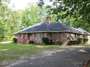 240 Gregory Ln, Monroeville, AL 36460