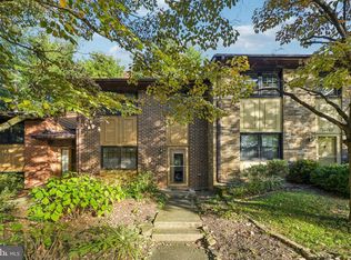 11332 Headlands Ct, Reston, VA 20191