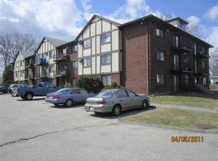 101 Whipple St APT 1, Worcester, MA 01610