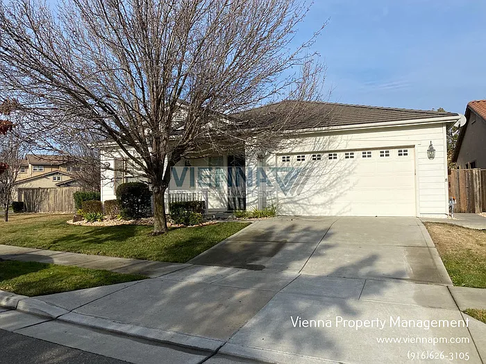 3848 Isabella St photo 1