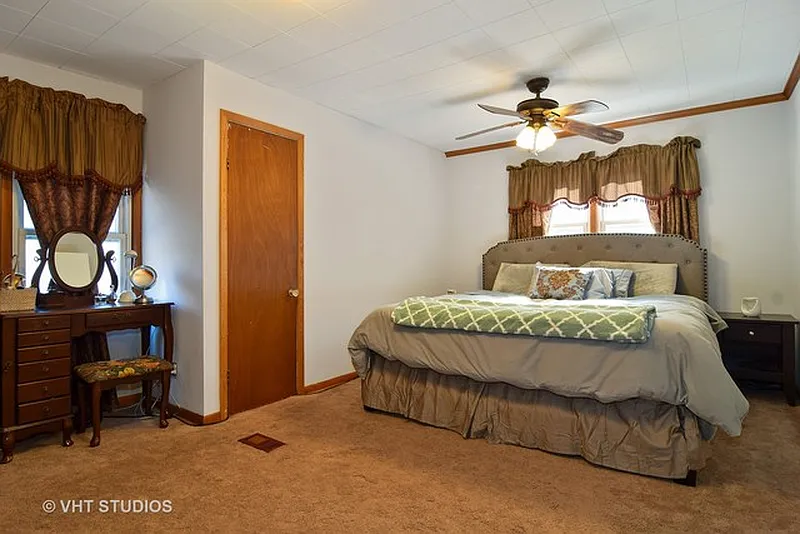 Thumbnail 10