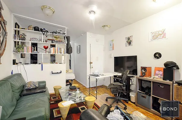 Rented by Bond New York | media 21