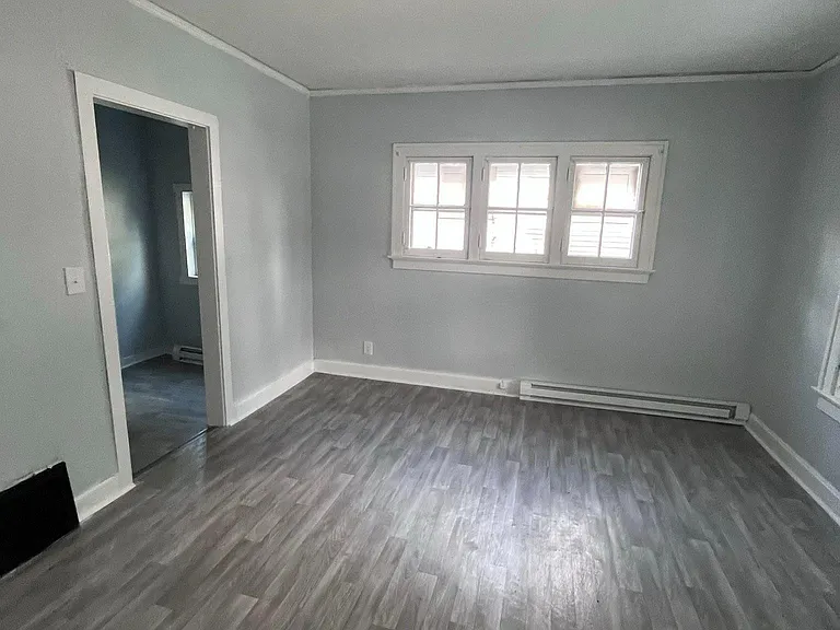 640 Jefferson Ave — Photo 6