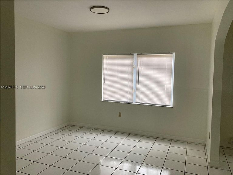 334 Alesio Ave