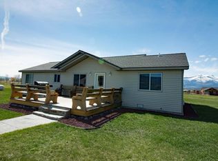 1405 Honeyhouse Ln, Corvallis, MT 59828