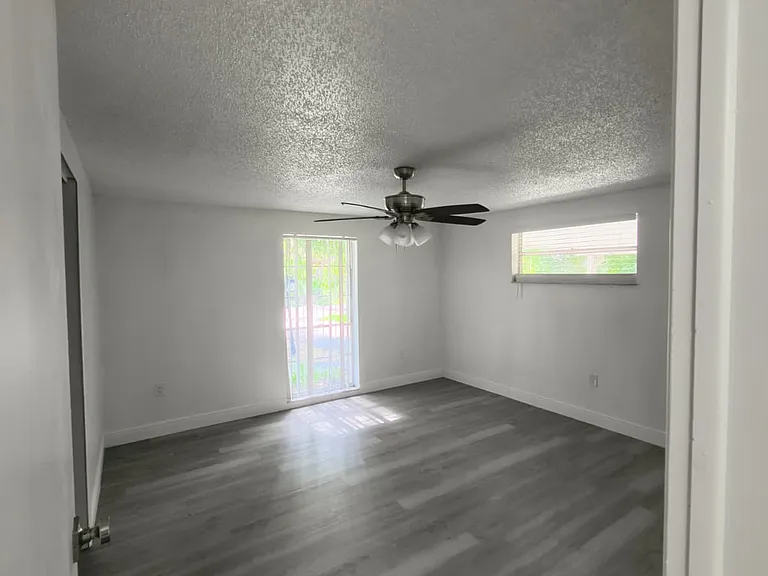 7309 Washington St — Photo 20