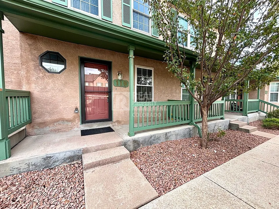 119 Iveystone Ct