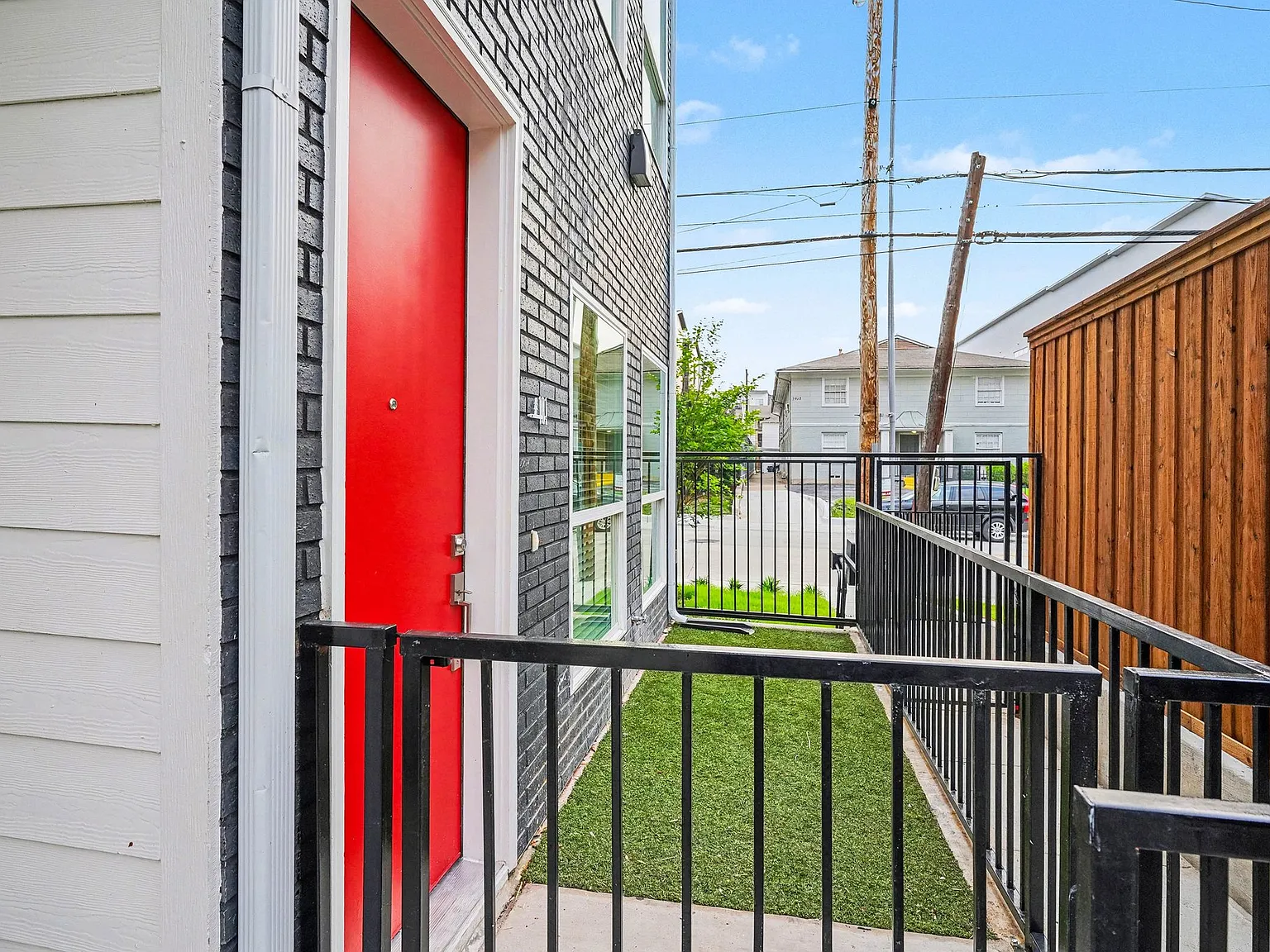 1 bed, 712 sqft, $1,965 — Photo 4