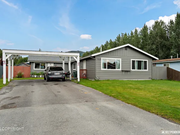 1321 Valley St, Anchorage, AK 99504