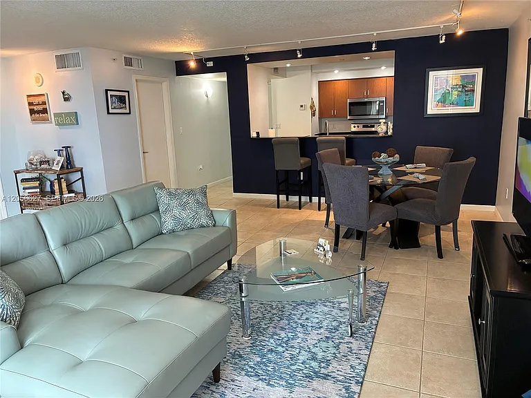 6917 Collins Ave #1207 — Photo 3