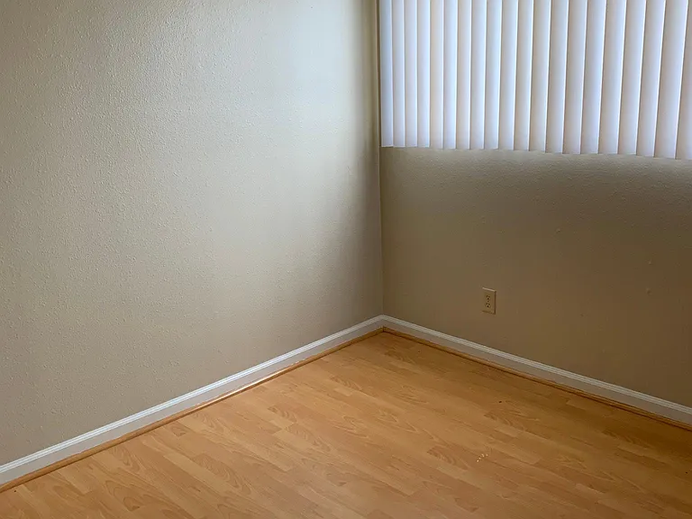 6944 Kester Ave #211 — Photo 6