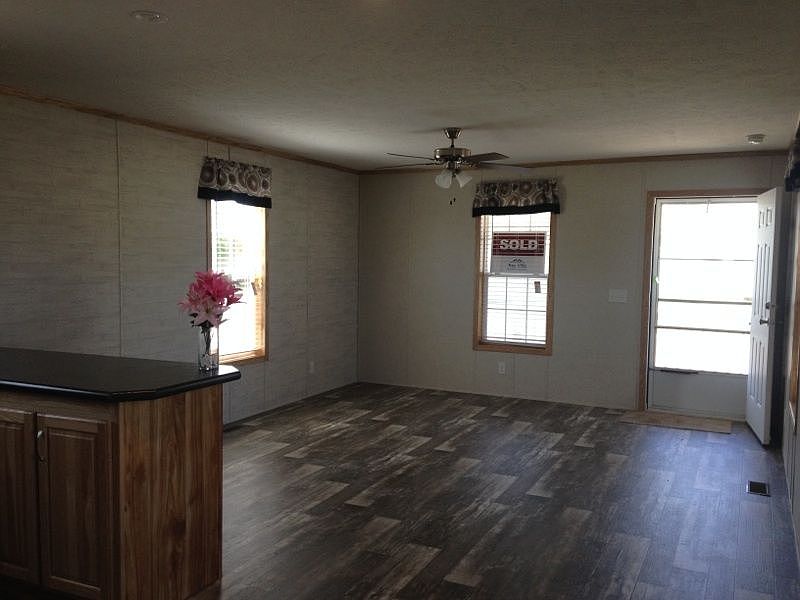 2nd image of 2100 Stephenson Hwy #173