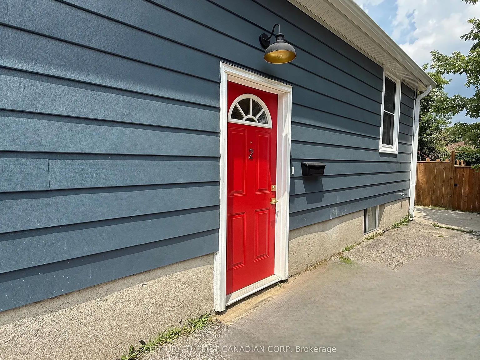 2 bed, $1,700 — Photo 2