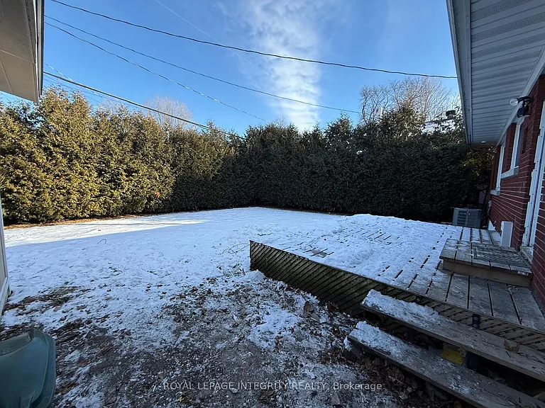 1171 Checkers Rd #B — Photo 13