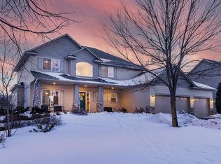 9475 Gander Ln, Saint Bonifacius, MN 55375