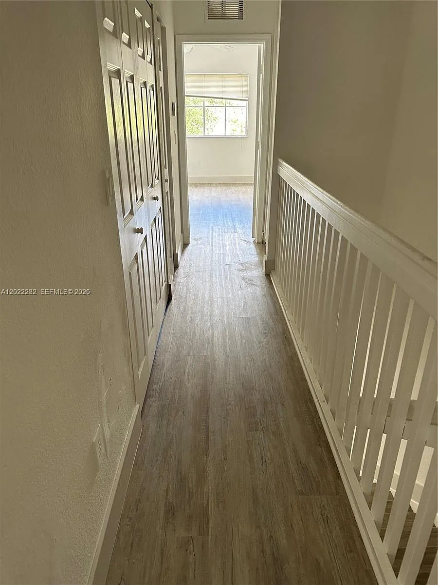 Building Photo - 4513 Woodland Cir #4513