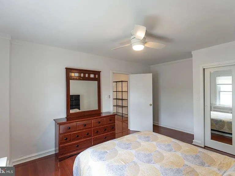 2701 Moore St #1 — Photo 1
