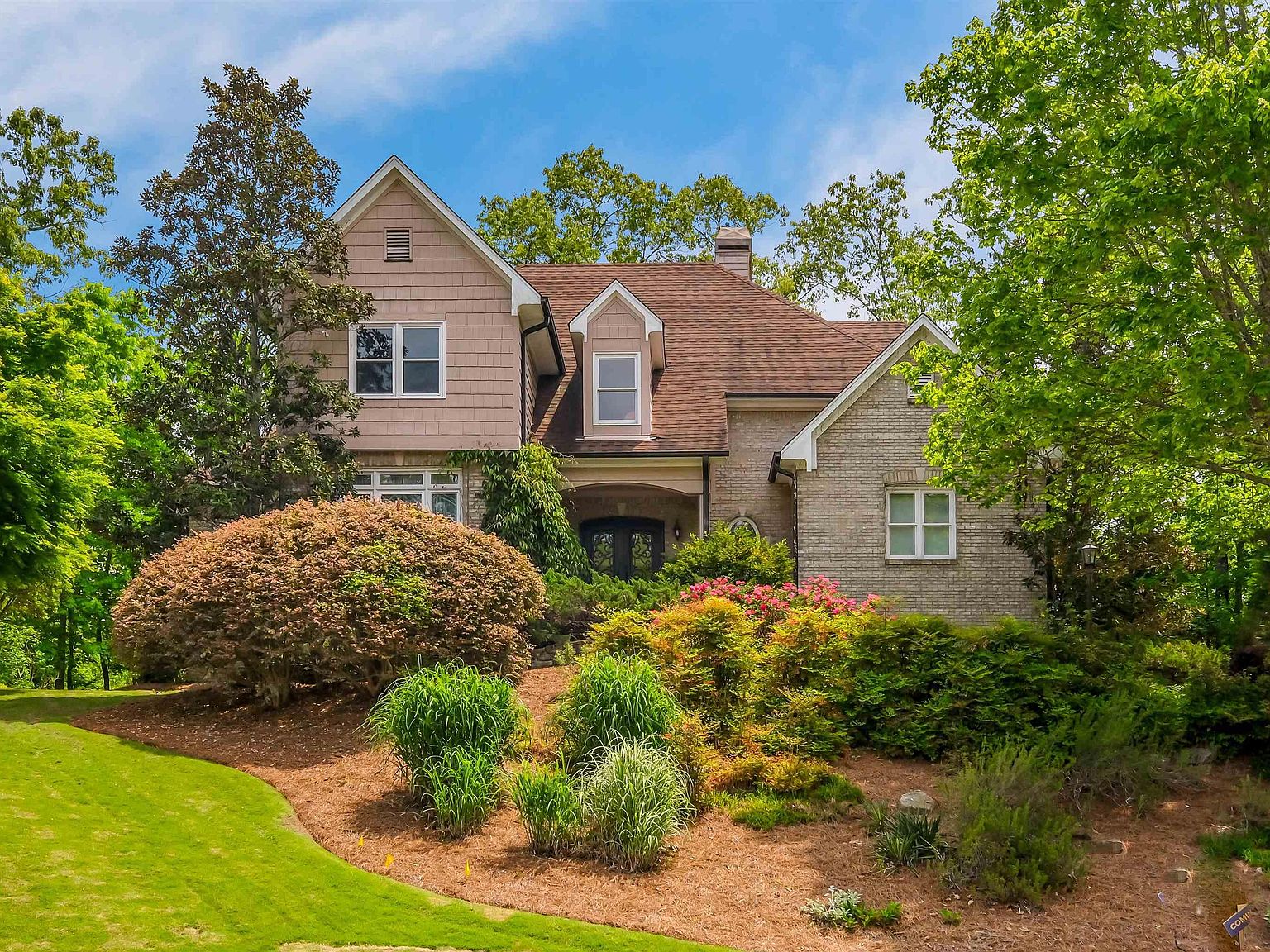 615 Park Lake Cir, Vestavia Hills, AL 35242 Zillow
