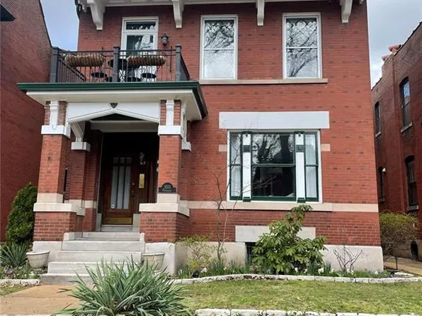 3511 Pestalozzi St, Saint Louis, MO 63118