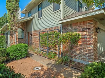 3801 Clover Hill Ln, Carrollton, TX, 75007