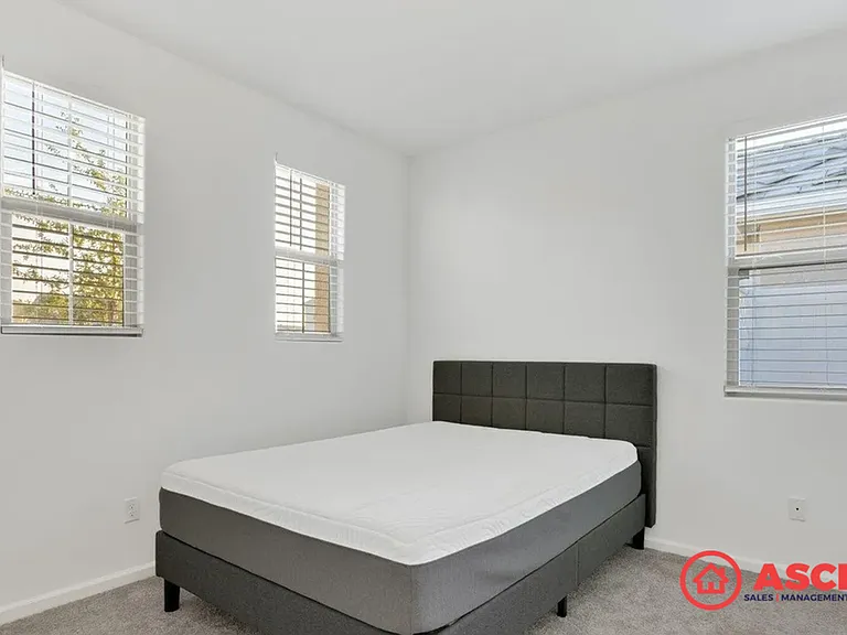 14202 Barbon Beck Ave — Photo 7