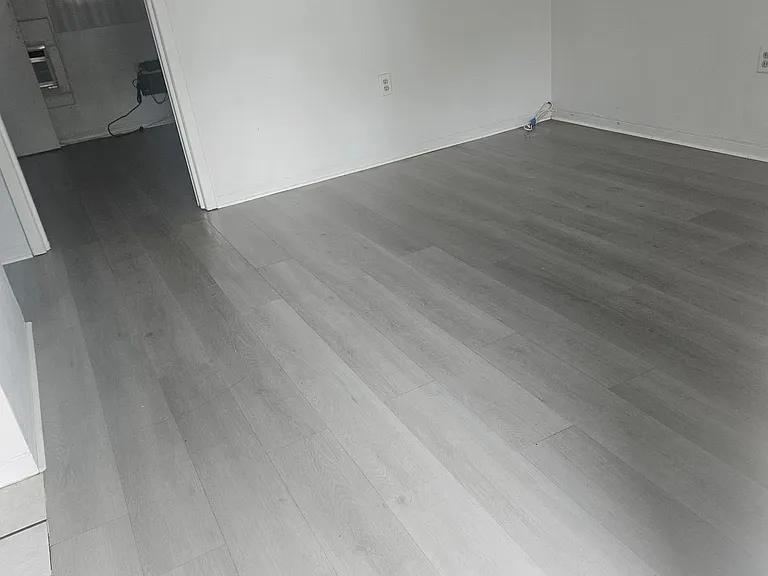 2225 9th Ave W #5 — Photo 2
