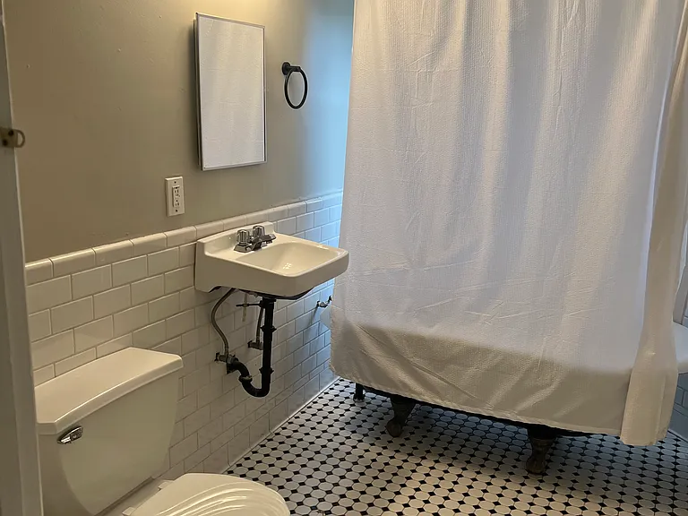 515 Prospect St #1 — Photo 9