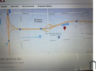 2227 Bates Rd, Mount Morris, MI 48458