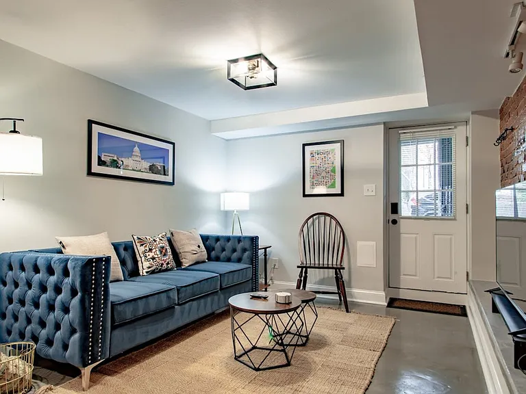 Varnum St NW — Photo 9
