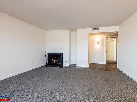 3rd image of 318 Soquel Ave Unit A2