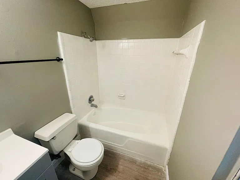 3679 Doris Dr — Photo 10