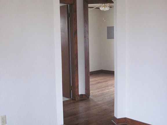 To bath and bedrooms