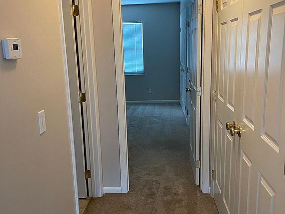 4th image of 6361 Beechmont Ave #9