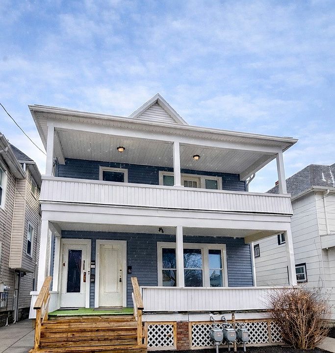 1st image of 704 Liberty St #1