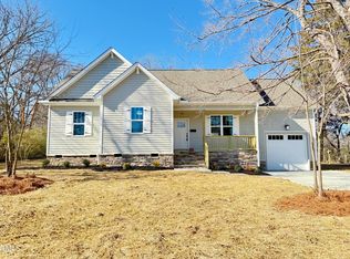 107 Railroad Ave, Oxford, NC 27565